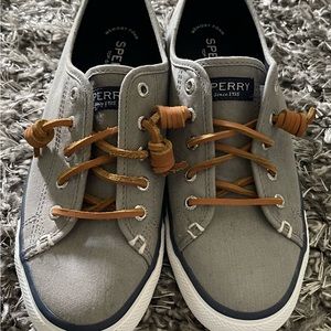 Sperry gray canvas sneaker size 7